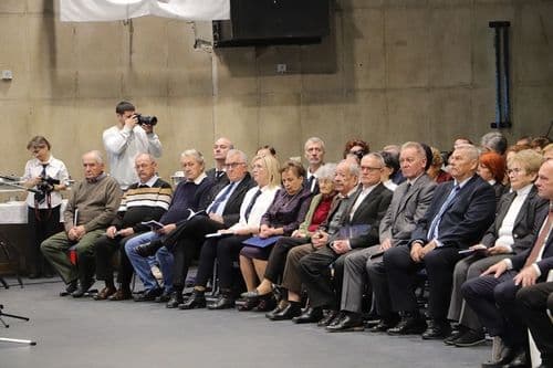 Vendégek az ünnepségen.