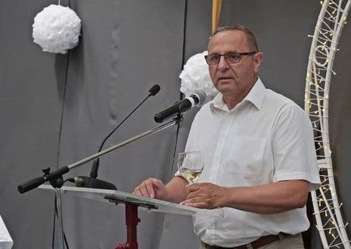 Vikker József főigazgató-helyettes pohárköszöntőjekor emlékezett vissza a kezdetekre. 
