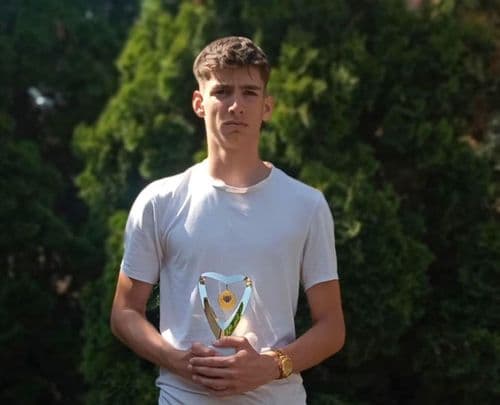 Csongrád "Eredményes sportoló" díja