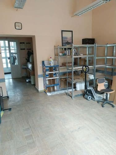 Kiskunfélegyházán, a Közgazdasági Technikumban megújulnak a tantermek.