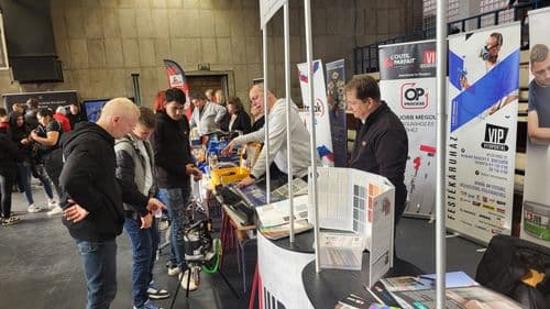 Bízunk benne, hogy a jelenlévő szülők és leendő tanulók valódi, átfogó képet kaptak a Szobafestő–Mázoló–Tapétázó szakma lehetőségeiről, jövőjéről és szépségeiről.