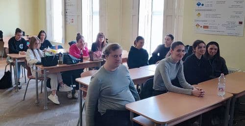 Az esemény három előadásból állt, amelyek a NAV különböző területeibe engedtek betekintést.